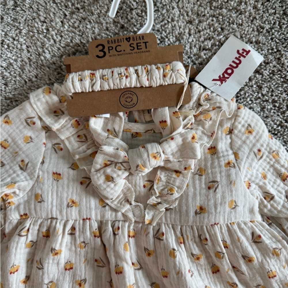 Rabbit + Bear 3-Piece Outfit Set dress and leggings set– Size 12 Months (NWT) - Picture 4 of 8